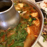 バーン・タム - 