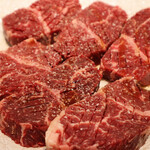 幸せの焼肉食べ放題 かみむら牧場 - 
