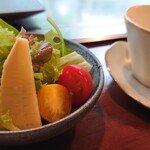 鉄板焼き 大和 - サラダ&オニオンスープ