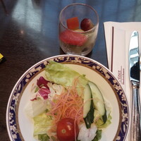 リュクス ダイニング ハプナ - サラダ