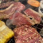 元氣七輪焼肉 牛繁 - 