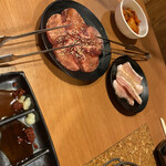 Genki Shichirin Yakiniku Gyuushige - 