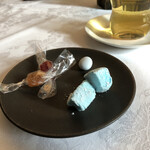 マダム・トキ - 