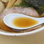 煮干鰮らーめん 圓 - スープ