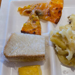 THE OVEN AMERICAN BUFFET - 