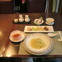 ホテルオークラ 中国料理「桃花林」 日本橋室町賓館 - 五目冷やしそば