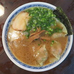 徒歩徒歩亭 - 雲呑麺（醤油味）