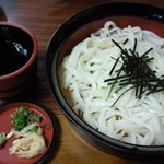 五郎兵衛やかた - ざるうどん500円