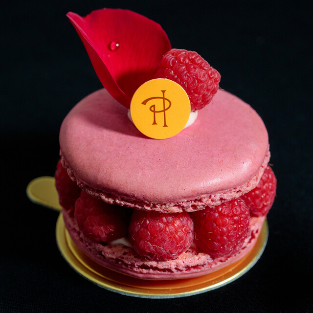 ピエール エルメ パリ 日本橋三越店 Pierre Herme Paris 三越前 ケーキ 食べログ ピエール エルメ パリ 日本橋三越店 Pierre Herme Paris 三越前 ケーキ 食べログ