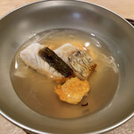 紀尾井町 三谷 - 鰆 このこ 昆布の餡掛けスープ