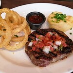 TGIフライデーズ - テキサスリブアイ