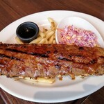 TGIフライデーズ - フライデーズ シグネチャー グレイズドリブ