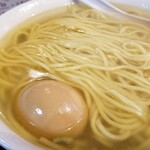 塩そば専門店 桑ばら - 馬肉ユッケ丼と秋刀魚香油の塩かけそば定食