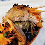 成都館 - 下のモヤシと肉を一緒に食べる！