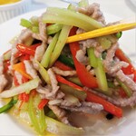 成都館 - 爽やかな味とセロリの香り