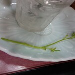 日光寿司 - 飾りのお花のアップ。