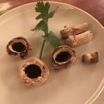 ワイン　お食事　自家製パン　バローロ - 