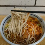 Ekisoba Oomiya - 茹で置き麺リフト♪