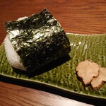 Izakaya Ataru - おにぎり(鮭) 270円(税込)