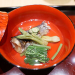 青蓮院門跡前 月おか - 