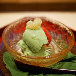 青蓮院門跡前 月おか - 