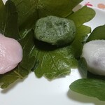 御菓子処 袖ヶ浦 - 味噌あん、粒あん、こしあん