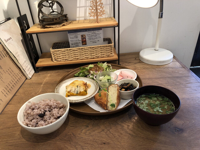 こもれび食堂 コモレビショクドウプラス 浦和 自然食 食べログ こもれび食堂 コモレビショクドウプラス 浦和 自然食 食べログ
