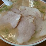ふくちゃんラーメン - 大盛チャーシュー麺！デフォー(^_^)