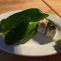 カルネジーオ イースト - 