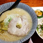 Yaki Miso Ramen Yadoya - 味噌らーめん 800円日替飯 蛍イカの正油糀漬(限定8食) 300円、手作りマンゴーぷりん 100円、あん肝はサービスで頂きました(>ω<)