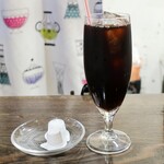 トリワイン ＰＩＫＯＳＨＨＨＵ - セットのアイスコーヒー