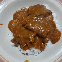 三田牛竈炭火焼 ウェスタ - 三田牛ハンバーグカレー