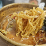 麺処まるは BEYOND - 中太の縮れ麺が旨い！