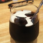 ボーノ - ミルクとガムシロ  入れました  私は混ぜない主義 です