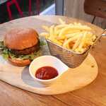 モクシー東京 - 