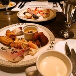 ロウリーズ・ザ・プライムリブ - 