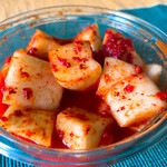 手作りキンパと韓Deliキッチン moccha - 大根キムチ 350円（写真は期間限定増量中）