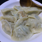 中国料理 聚宝 - 料理写真:豚肉三鮮水餃子@630