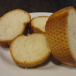 イタリアン食堂　みくに荘 - バケット　２人前