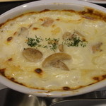 イタリアン食堂　みくに荘 - 鶏肉とマッシュルームのペンネグラタン