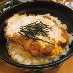 たい樹 - 黒ロースカツ丼