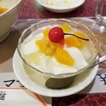 富筵 - 杏仁豆腐。