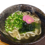 はなちゃんうどん  - かけうどん　３３０円