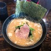横浜ラーメン 弐七家 白根本店