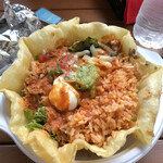 Chiles Mexican Grill - タコサラダ