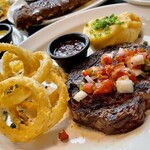 TGIフライデーズ - テキサスリブアイ