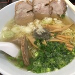 らーめん奉蘭 - 煮干ラーメン700円チャーシュー200円