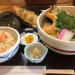 つきろう - 料理写真:天ぷらんうどん冷のランチセット