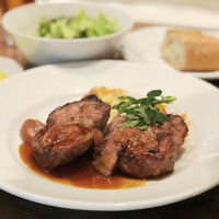 TRUNK(KITCHEN) - ショルダーポークグリル(2,340円)