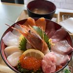 海鮮丼・天ぷら 博多喜水丸 - 喜水丼